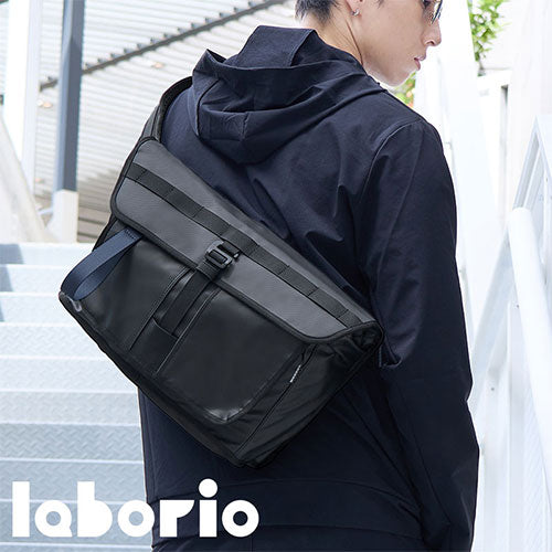 laborioショルダーバッグ