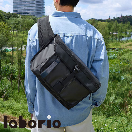 laborioショルダーバッグ