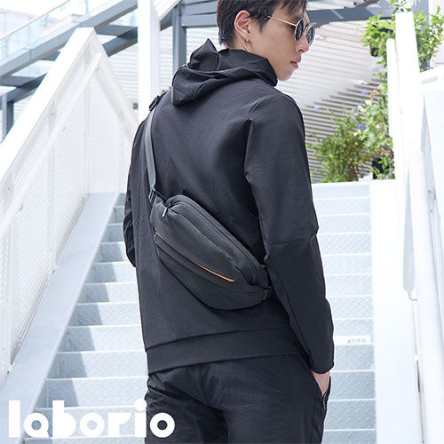 laborioショルダーバッグ